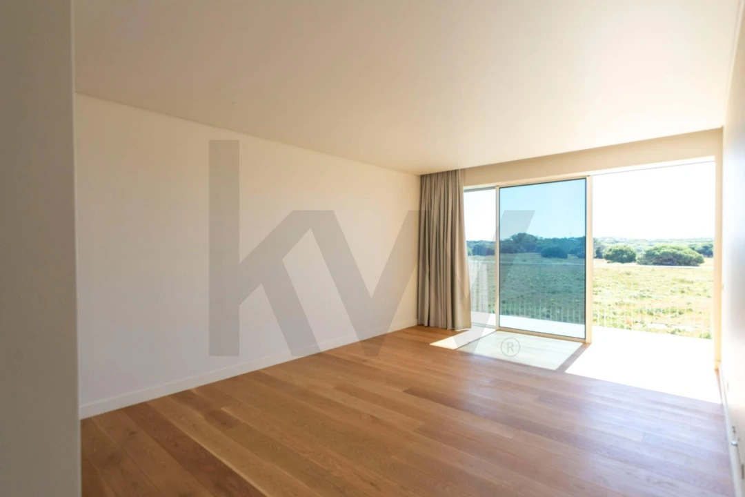 Apartamento T2 para Venda em Quarteira Foto 4