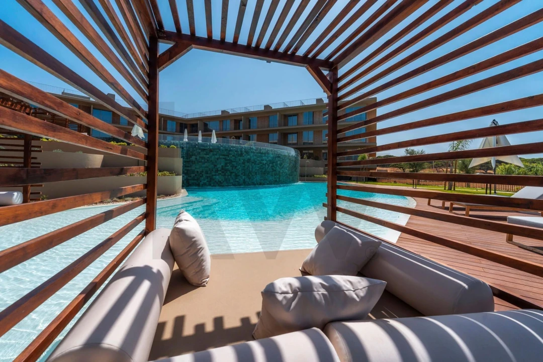 Apartamento T2 para Venda em Quarteira Foto 50