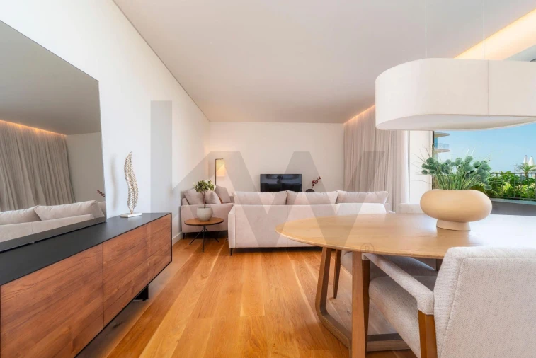 Apartamento T2 para Venda em Quarteira Foto 5