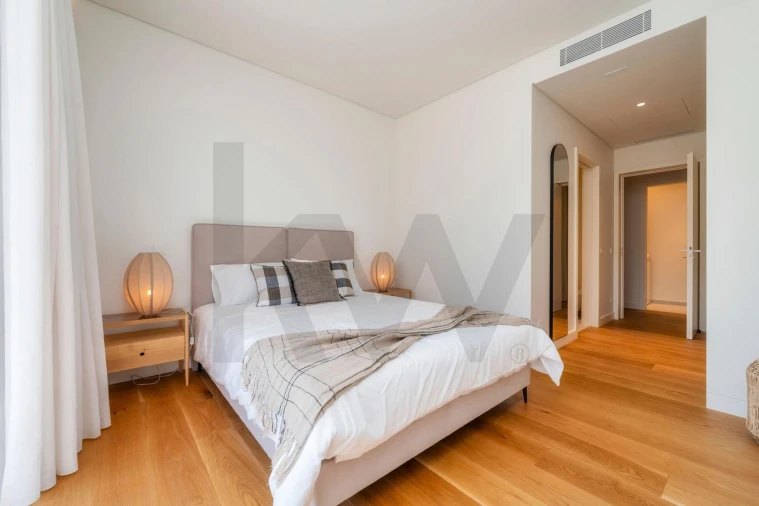 Apartamento T2 para Venda em Quarteira Foto 19