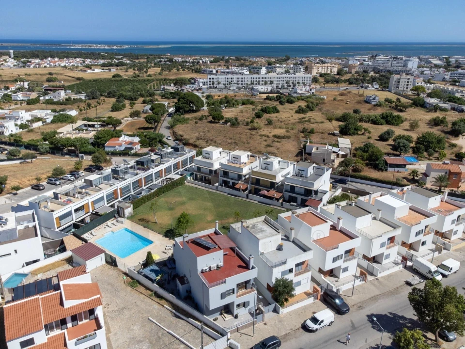 Moradia T4 para Venda em Olhão Foto 36