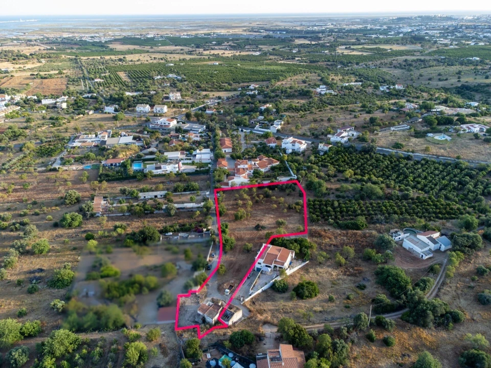 Moradia T3 para Venda em Pechão Foto 2