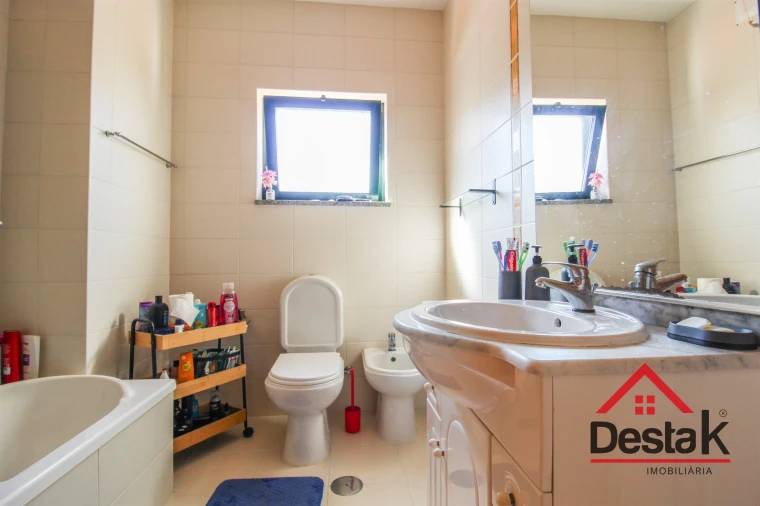 Apartamento T1 para Venda em São Pedro do Sul, Várzea e Baiões Foto 8