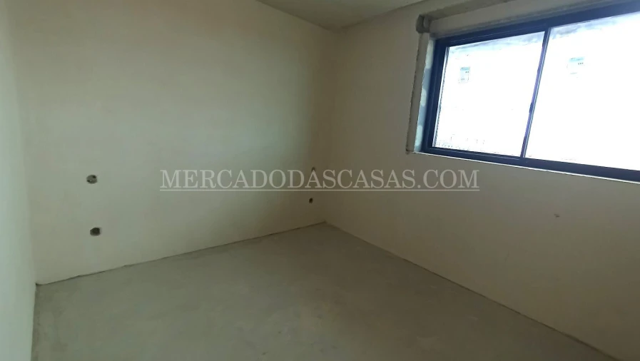 Apartamento T4 para Venda em Anta e Guetim Foto 10