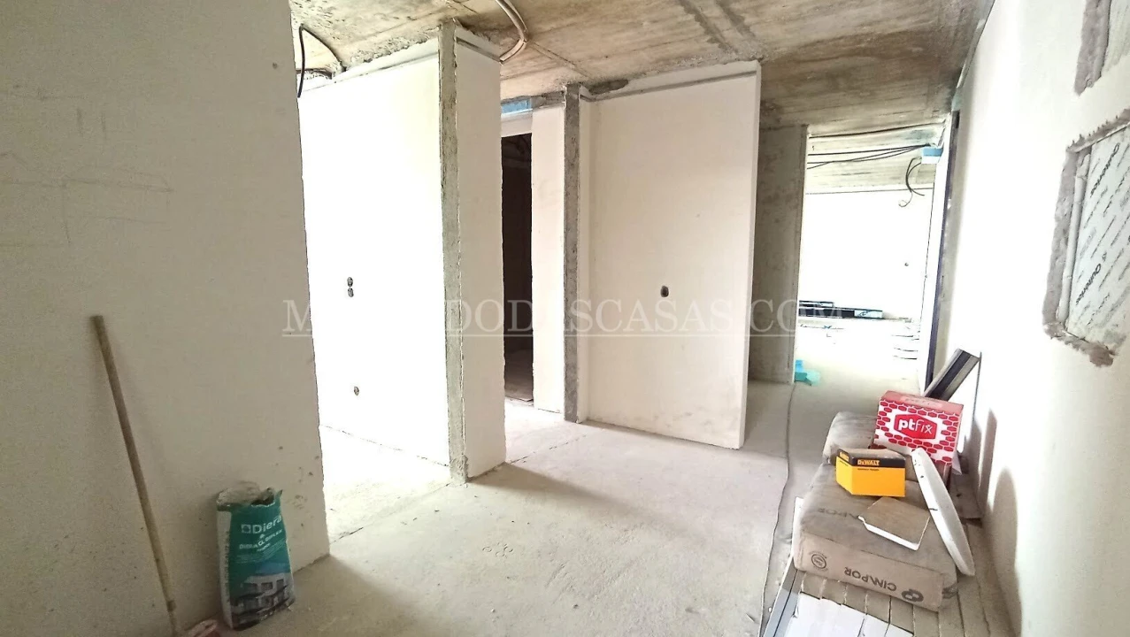 Apartamento T4 para Venda em Anta e Guetim Foto 11