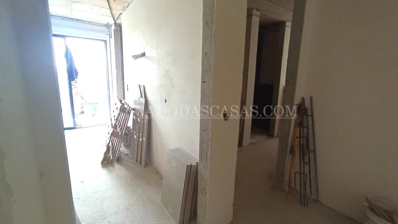 Apartamento T4 para Venda em Anta e Guetim Foto 12