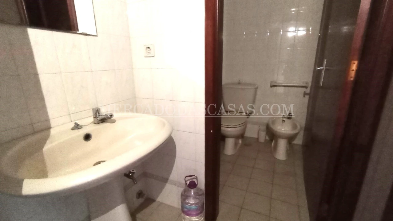 Escritório para Arrendamento em Espinho Foto 3