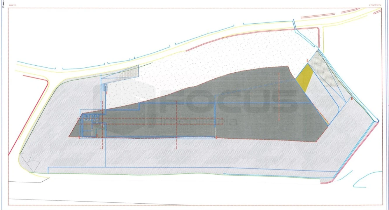Terreno Comércio / Armazém para Venda em Albergaria-A-Velha e Valmaior Foto 2
