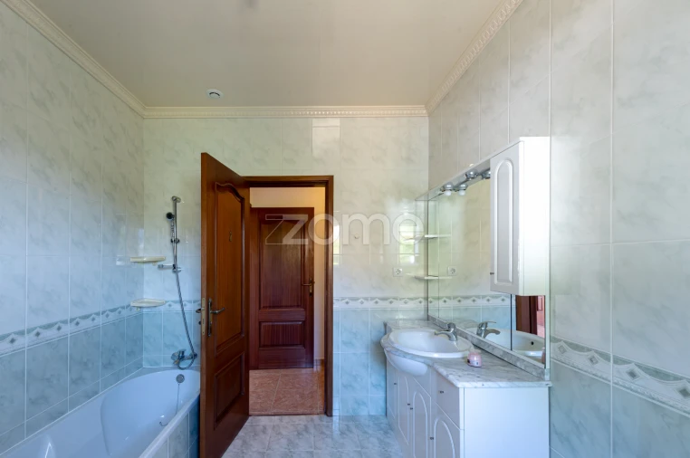 Moradia T2 para Venda em Padreiro (Salvador e Santa Cristina) Foto 24