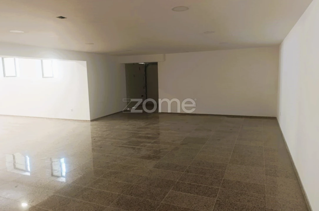 Negócio para Arrendamento em Muro Foto 12