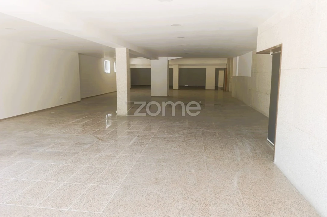 Negócio para Arrendamento em Muro Foto 3