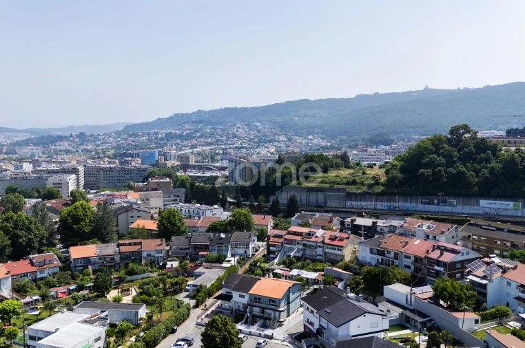 Moradia T3 para Venda em Braga (São José de São Lázaro e São João do Souto) Foto 3