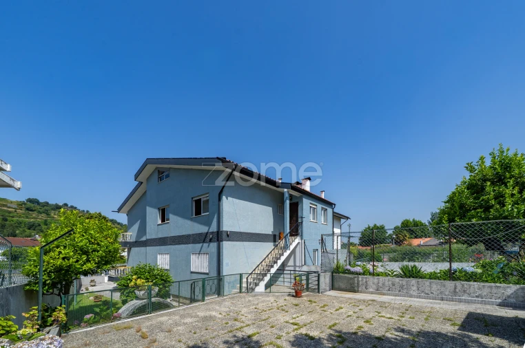 Moradia T3 para Venda em Braga (São José de São Lázaro e São João do Souto) Foto 42