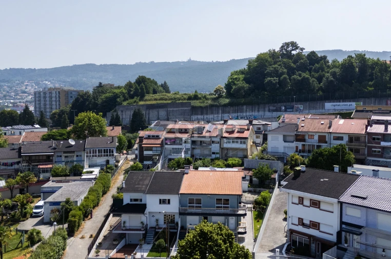 Moradia T3 para Venda em Braga (São José de São Lázaro e São João do Souto) Foto 44