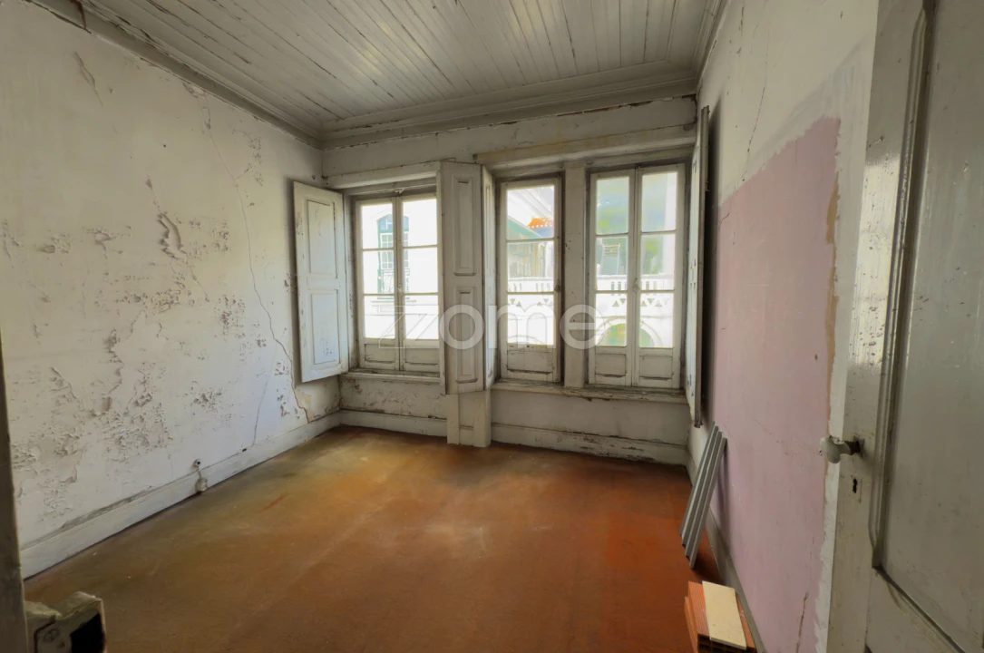 Prédio para Venda em Lousã e Vilarinho Foto 7