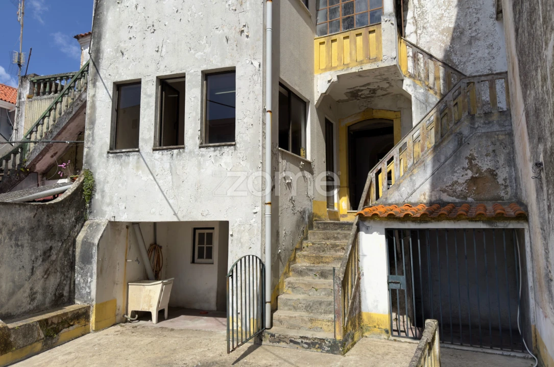 Prédio para Venda em Lousã e Vilarinho Foto 9