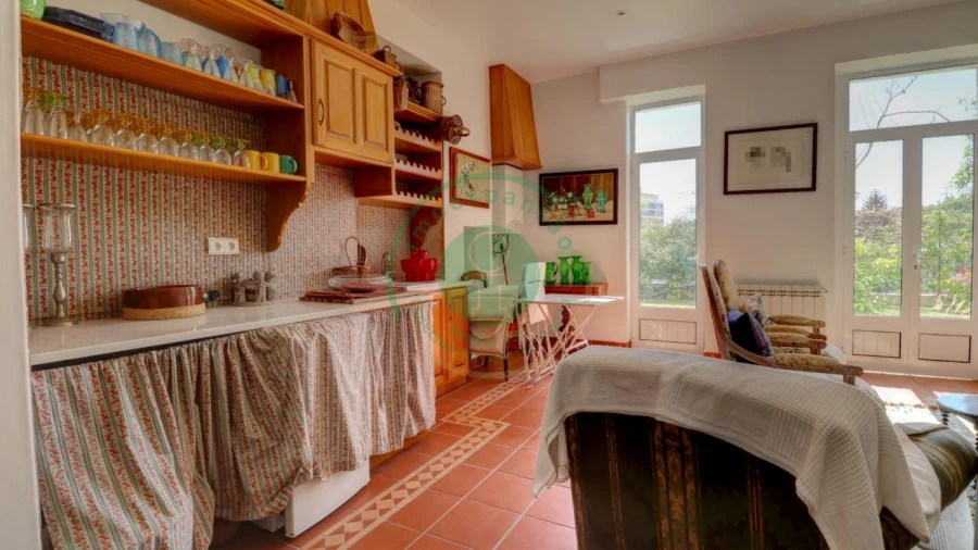 Moradia T4 para Venda em Buarcos Foto 5