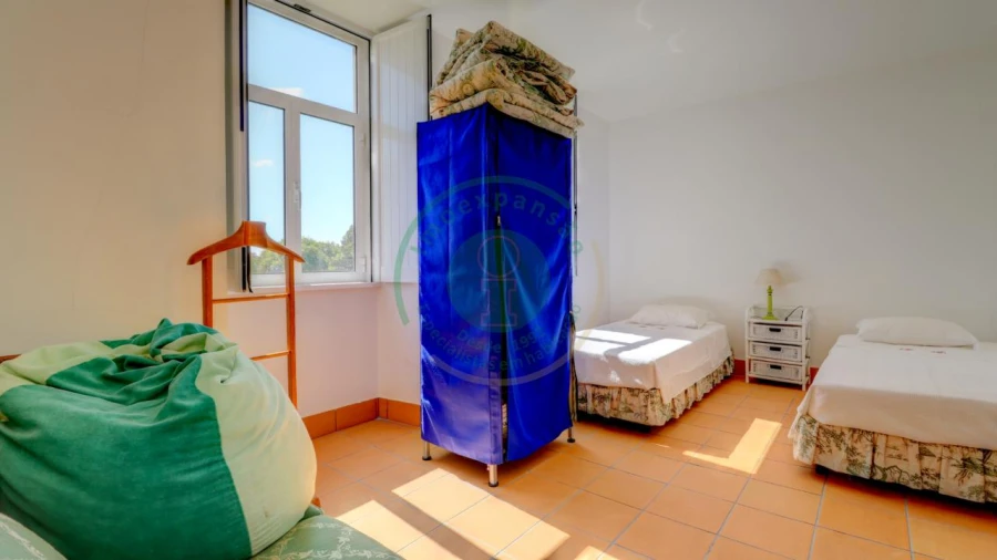 Moradia T4 para Venda em Buarcos Foto 13