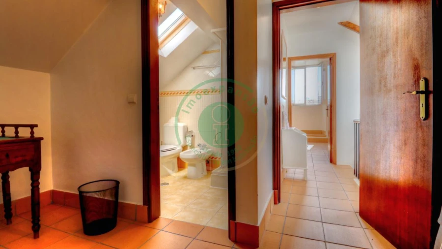 Moradia T4 para Venda em Buarcos Foto 27