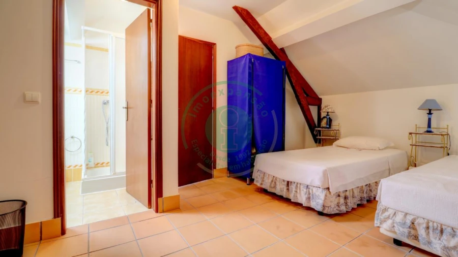 Moradia T4 para Venda em Buarcos Foto 28