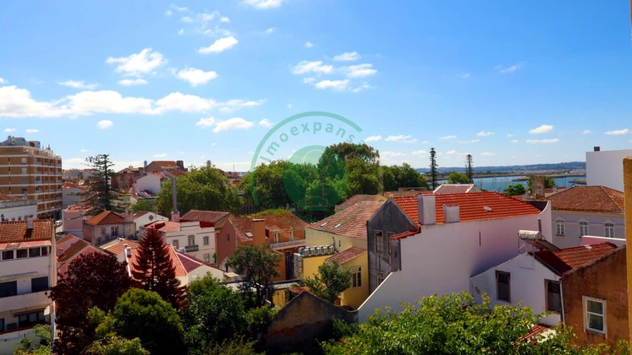 Moradia T4 para Venda em Buarcos Foto 31