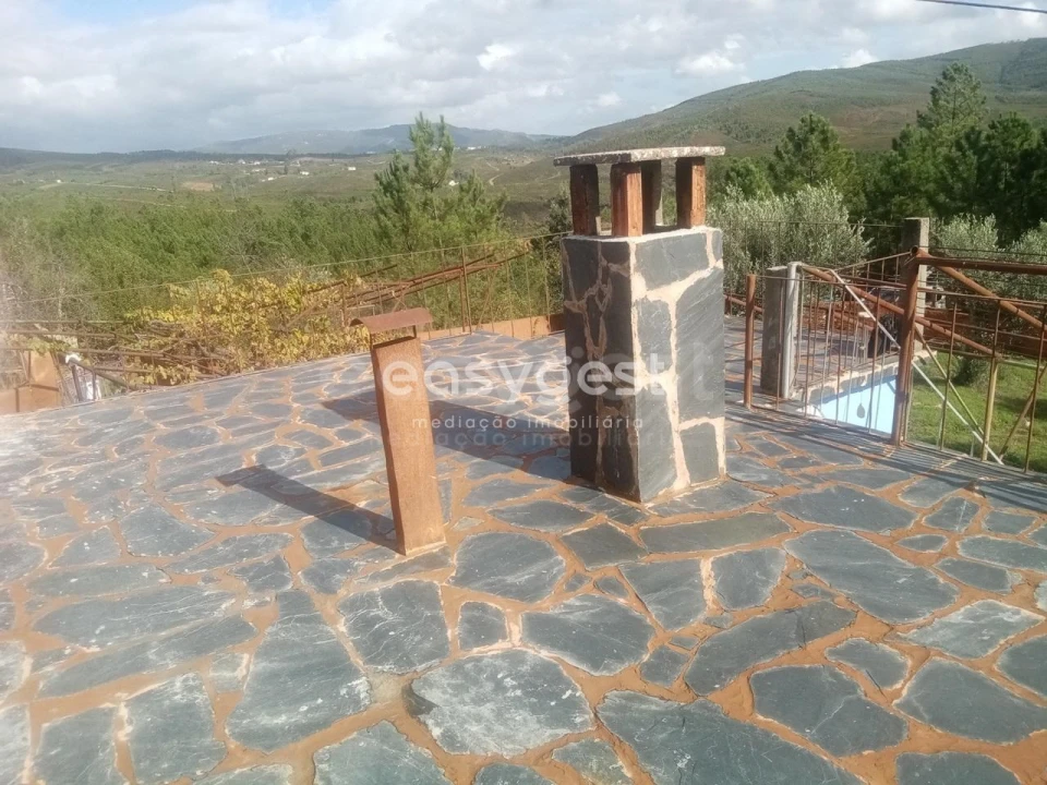 Quinta T5 para Venda em Oleiros-Amieira Foto 1