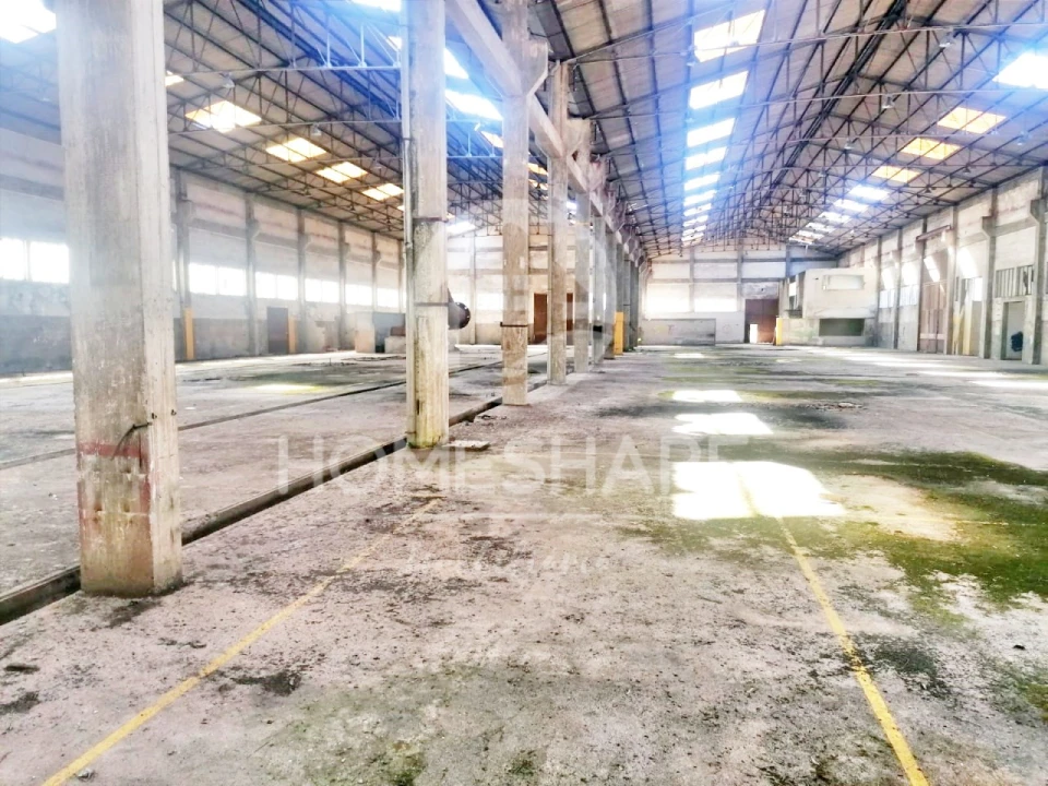 Armazém para Venda em Foz do Sousa e Covelo Foto 3