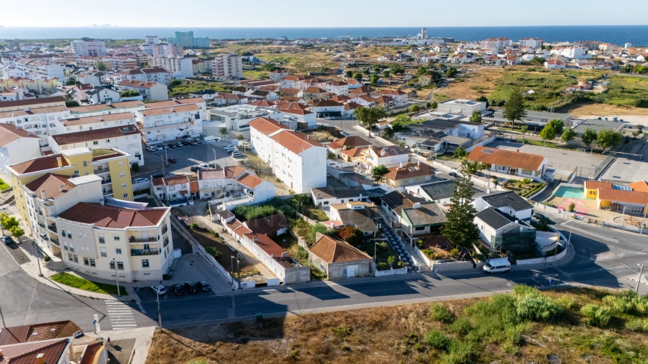 Terreno para Venda em Peniche Foto 12