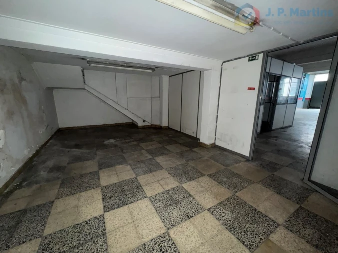 Armazém para Venda em Amora Foto 16