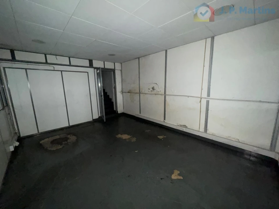 Armazém para Arrendamento em Amora Foto 18