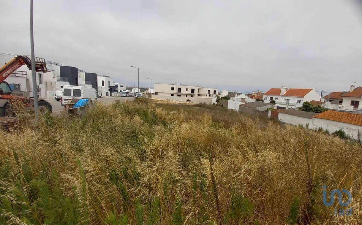 Terreno para Venda em Atouguia da Baleia Foto 3