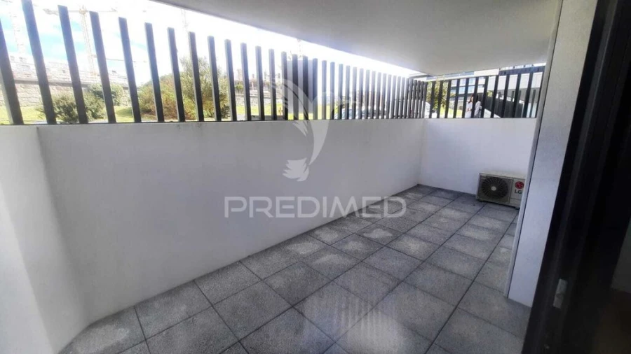 Apartamento T1 para Venda em Canidelo Foto 20