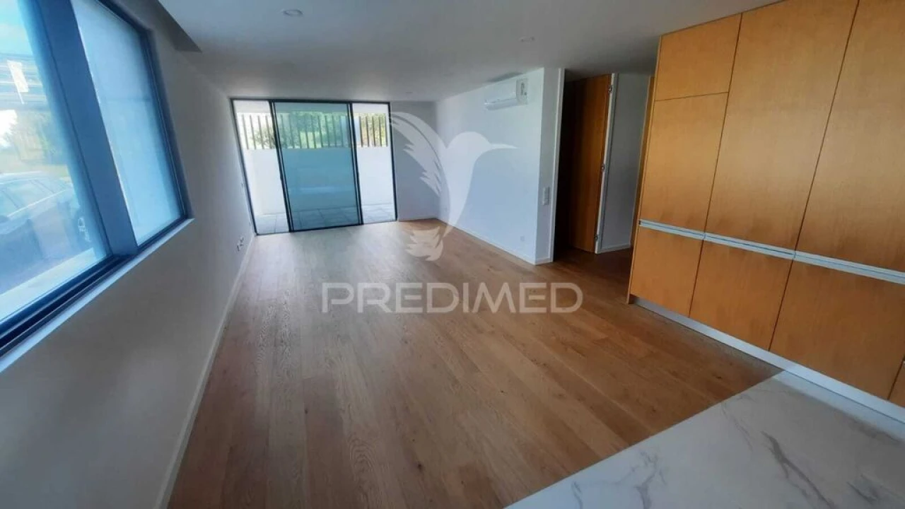Apartamento T1 para Venda em Canidelo Foto 14