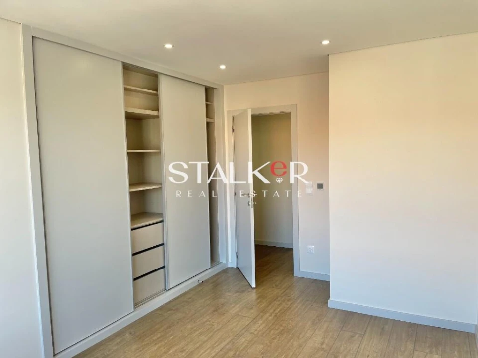 Apartamento T3 para Venda em Cedofeita, Santo Ildefonso, Sé, Miragaia, São Nicolau e Vitória Foto 11