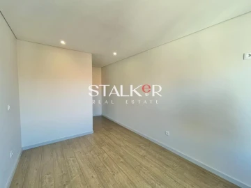 Apartamento T3 para Venda em Cedofeita, Santo Ildefonso, Sé, Miragaia, São Nicolau e Vitória
