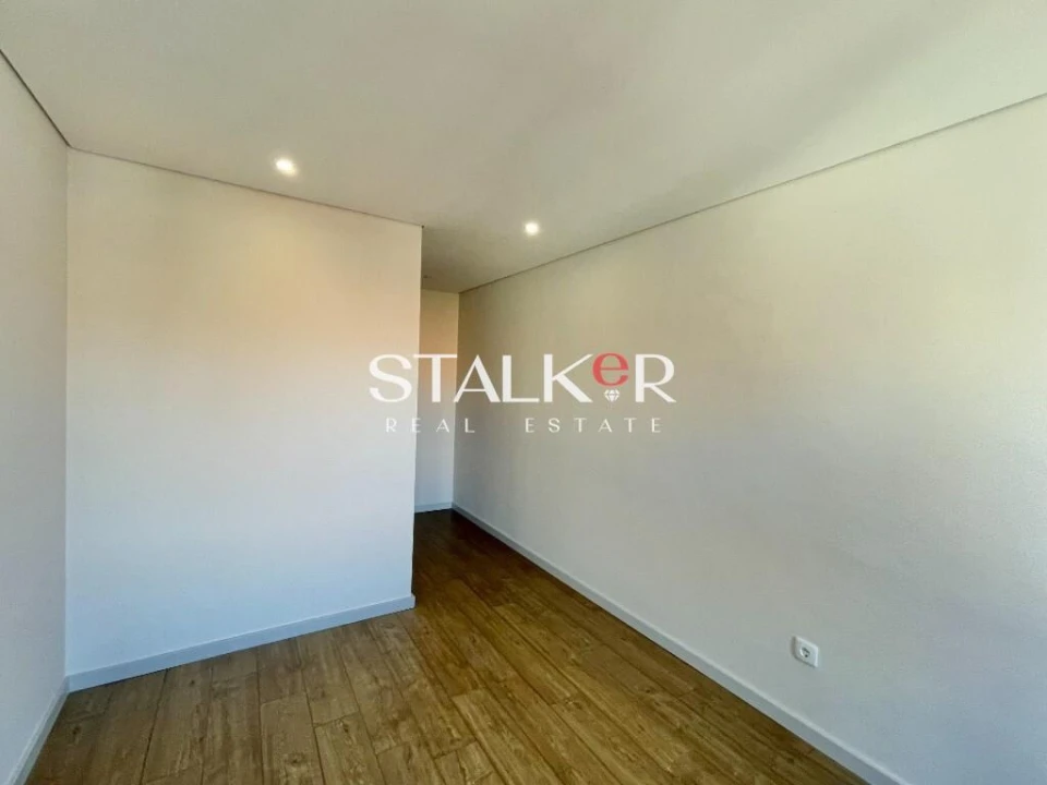 Apartamento T3 para Venda em Cedofeita, Santo Ildefonso, Sé, Miragaia, São Nicolau e Vitória Foto 14