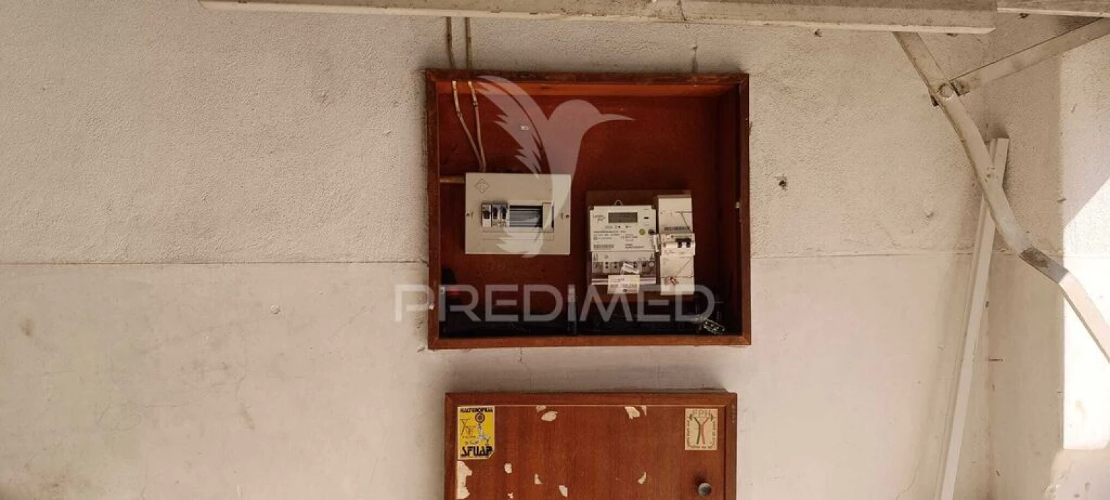 Garagem para Venda em Laranjeiro e Feijó Foto 4