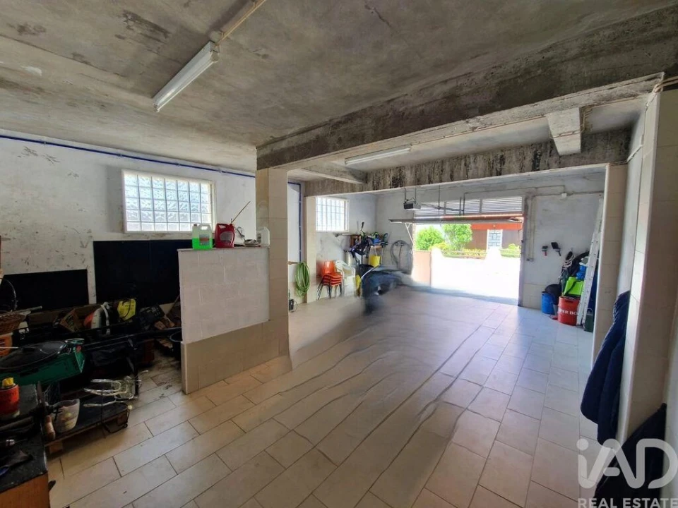 Moradia T5 para Venda em Vila e Roussas Foto 26