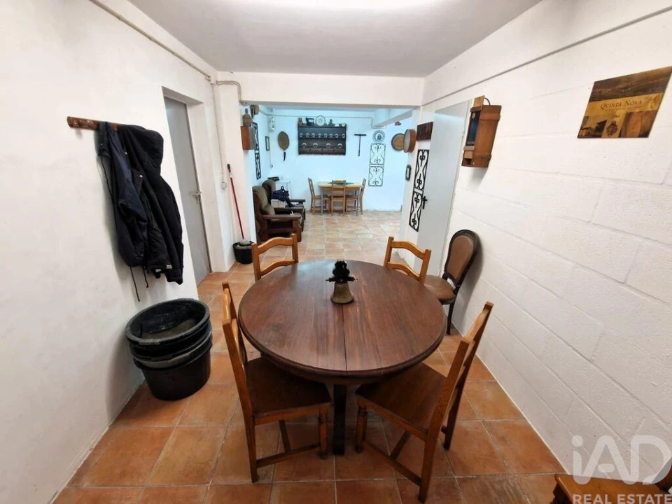 Moradia T5 para Venda em Vila e Roussas Foto 25