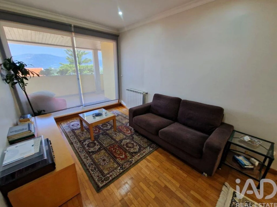 Moradia T5 para Venda em Vila e Roussas Foto 15