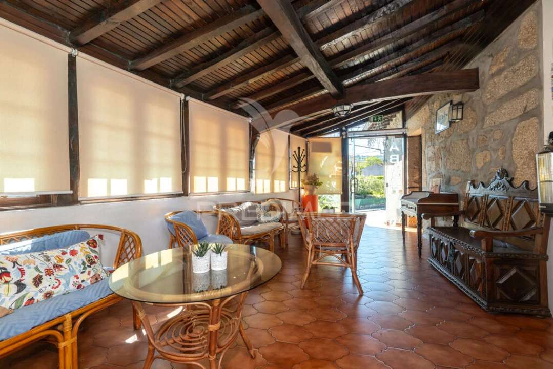 Moradia T7 para Venda em Águas Santas e Moure Foto 18