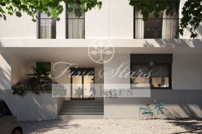 Apartamento T2 para Venda em Santo António dos Cavaleiros e Frielas