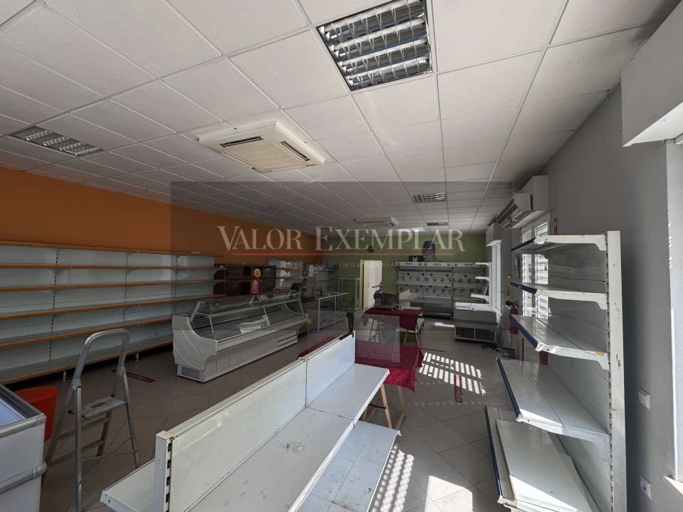 Loja para Arrendamento em Montijo e Afonsoeiro Foto 2