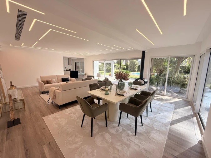 Moradia T4 para Venda em Charneca de Caparica e Sobreda Foto 5