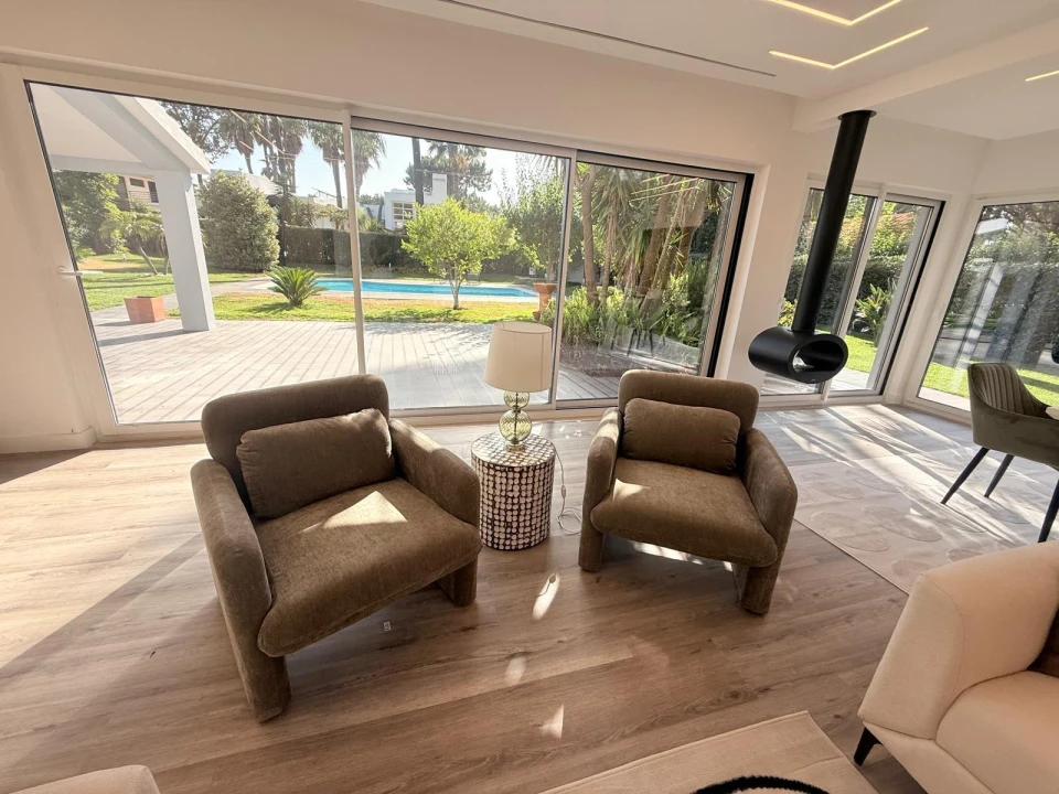 Moradia T4 para Venda em Charneca de Caparica e Sobreda Foto 13