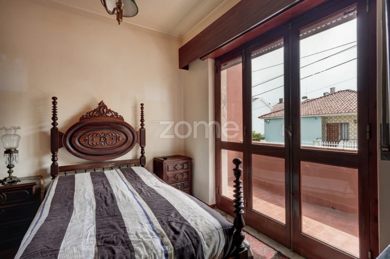 Moradia T7 para Venda em São Domingos de Rana Foto 56