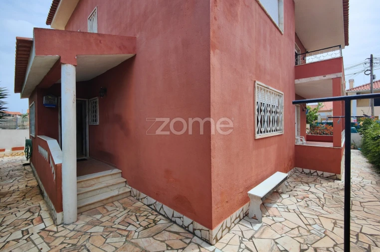 Moradia T7 para Venda em São Domingos de Rana Foto 41