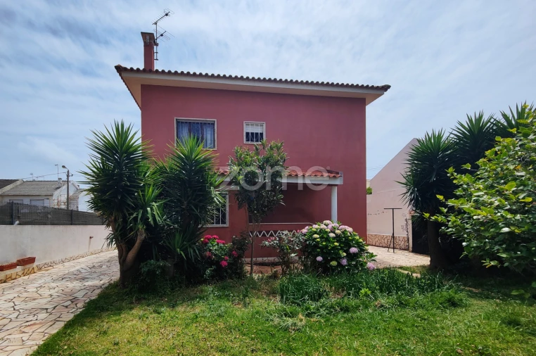 Moradia T7 para Venda em São Domingos de Rana Foto 39