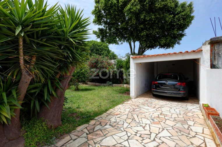 Moradia T7 para Venda em São Domingos de Rana Foto 43