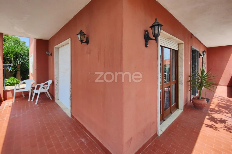 Moradia T7 para Venda em São Domingos de Rana Foto 44